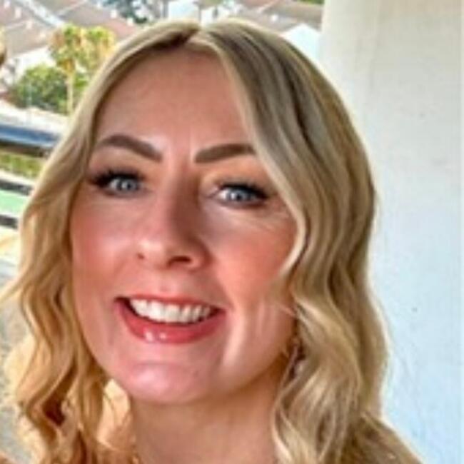 Childminder in Nice: Debbie