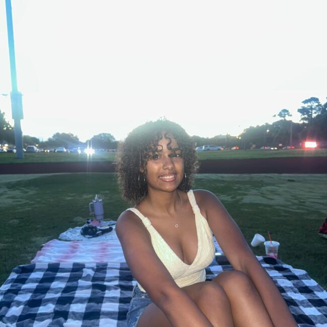 Babysitter in Orlando: Nathalia