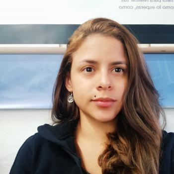 Babysitter in Aveiro: Steffani