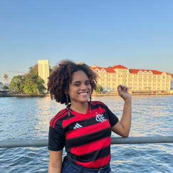 Babysitter in Duque de Caxias: Lívia