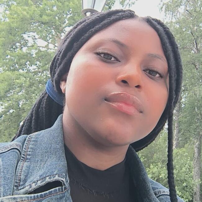 Nanny i Eskilstuna: Aline