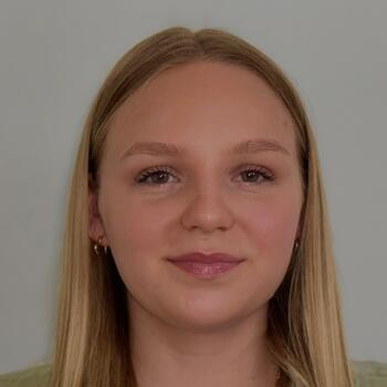 Babysitter in Helmstadt-Bargen: Lea-Sophie