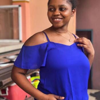 Babysitter Kumasi: Catherine