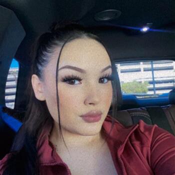 Babysitter in Las Vegas: Dacari