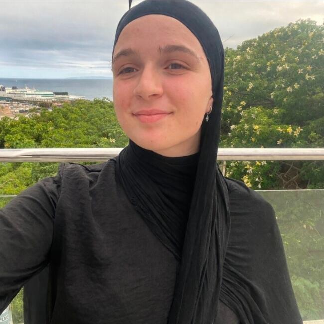 Canguro en Pineda: Amina