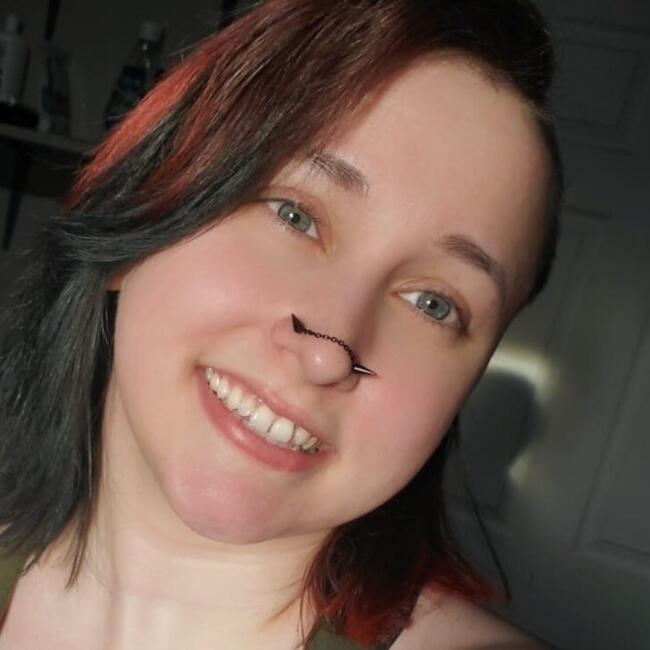 Baby-sitter in Orillia: Amanda