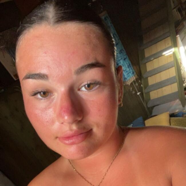 Babysitter in Saint-Loubès: Pauline