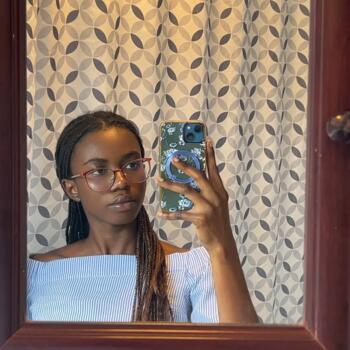 Babysitter in Milton Keynes: Josephine