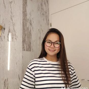 Babysitter in Bucharest: Rema