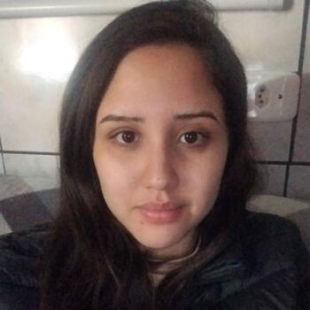 Babysitter Passo Fundo: Giovana