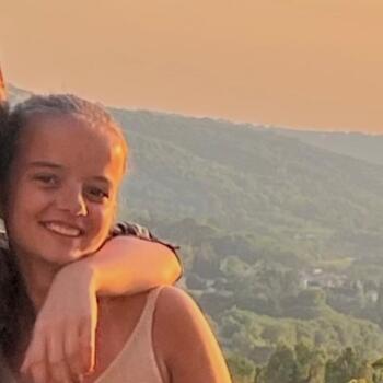 Babysitter in Versailles: Inès