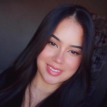 Babysitter Mogi Guaçu: Jhenniffer nikolly