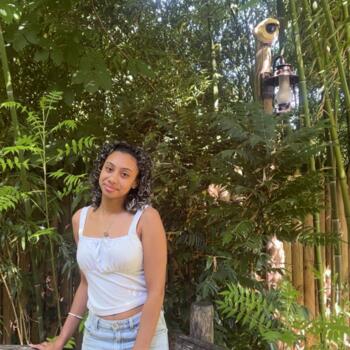 Babysitter in Reims: Naila