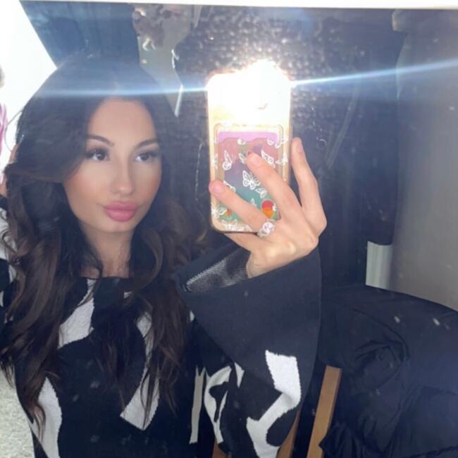 Barnvakt i Borås: Aya