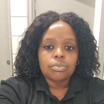 Babysitter Cape Town: Fezeka