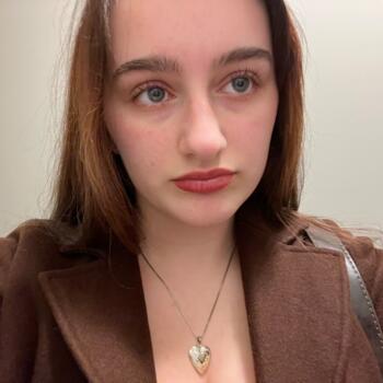 Baby-sitter Calgary: Ryleigh