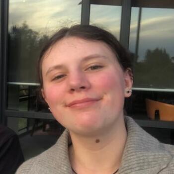 Babysitter in Pakenham East: Kylah