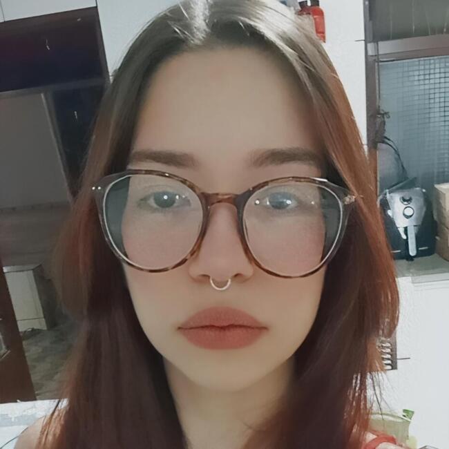 Babysitter in Brasília: Maria