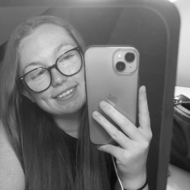 Babysitter in La Saussaye: Louane