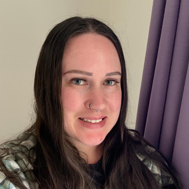 Babysitter in Hobart: Hannah