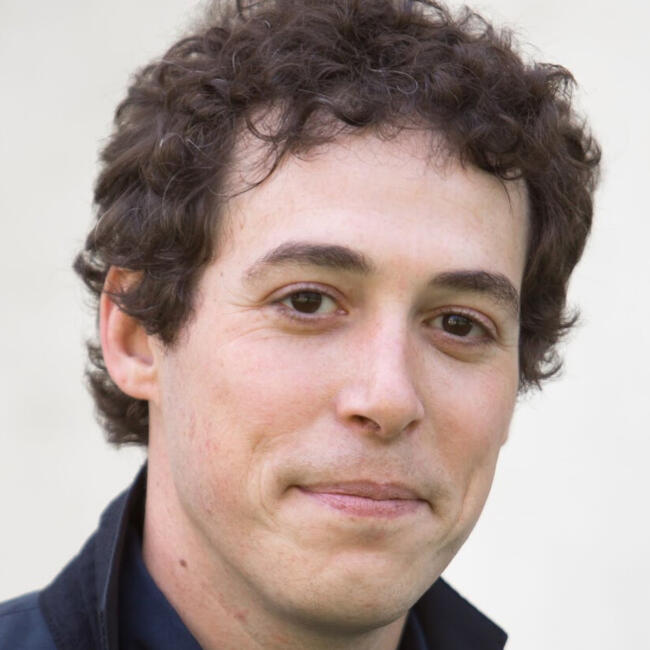 Lavoro per babysitter a Pisa: Vicente