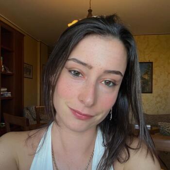 Babysitter Novara: Elena