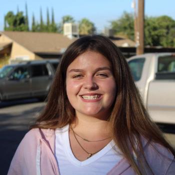 Babysitter in Fresno: Amber