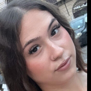 Babysitter in Palermo: Nicole