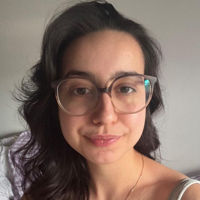 Babysitter στην περιοχή Carouge: Emma