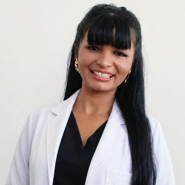 Babá em Aparecida de Goiânia: Keleane