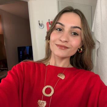 Babysitter em Évora: Daniela