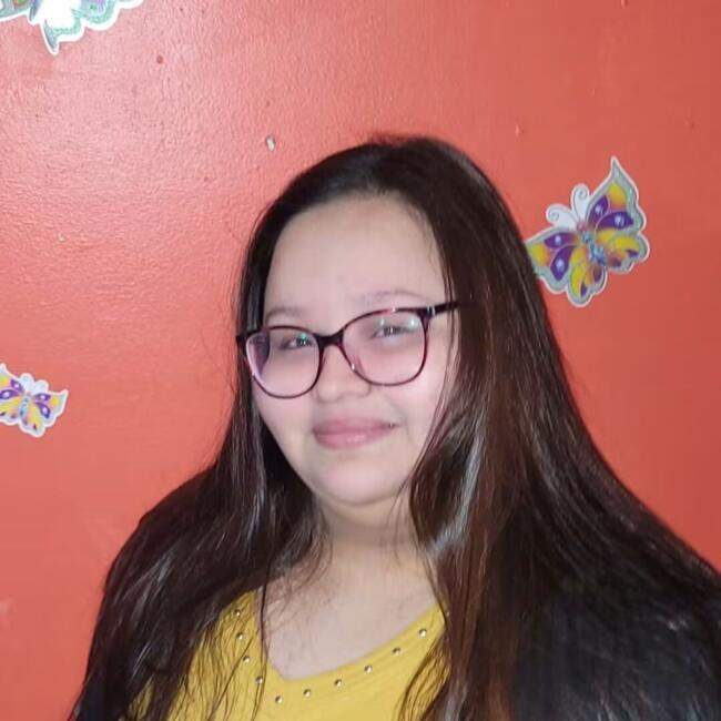 Babysitter in San Esteban: Valery