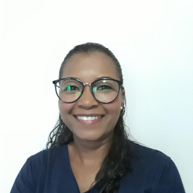 Babysitter in Ribeirão Preto: Aline