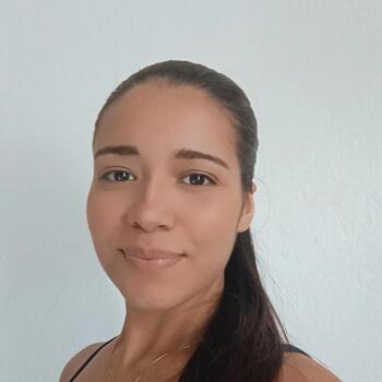 Babysitter Natal: Lidianne
