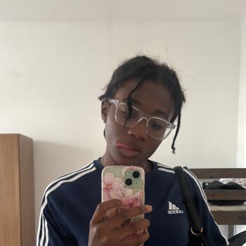 Babysitter Castelfranco Veneto: Elizabeth