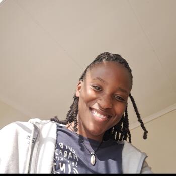 Babysitter in Midrand: Sindisiwe