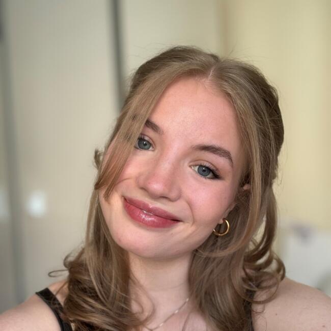 Babysitter in Frankfurt am Main: Viola