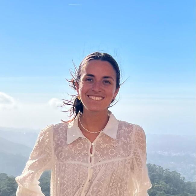 Babysitter in Gold Coast: Maria Sol