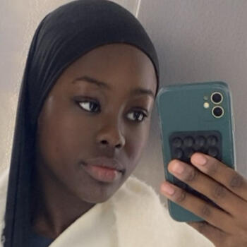 Babysitter in Le Havre: Lana