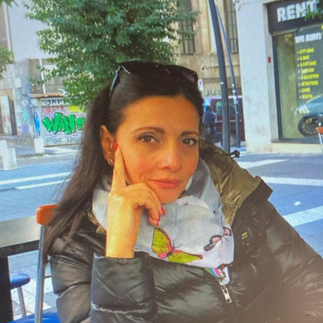 Babysitter a Afragola: Elvira