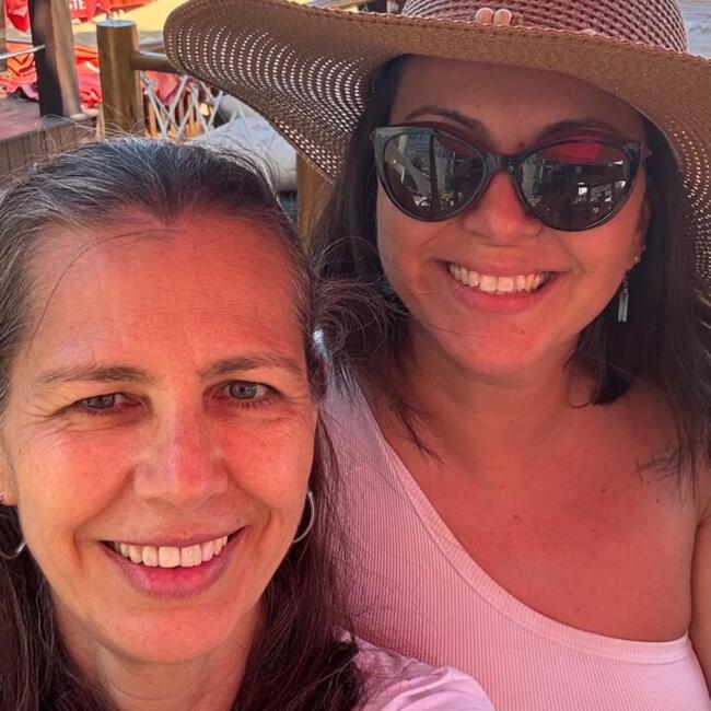 Babysitting job in Aparecida de Goiânia: THAIS