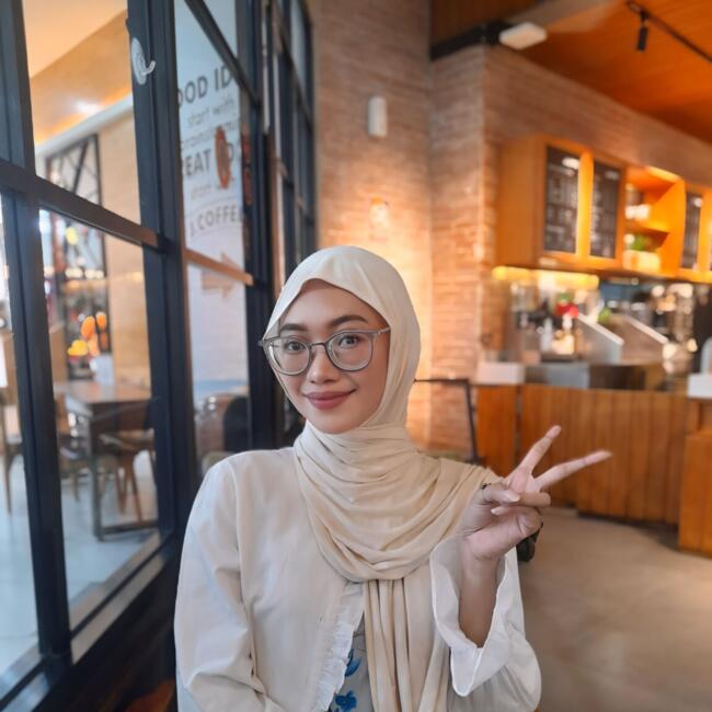 Babysitter in Bekasi: Aliffia