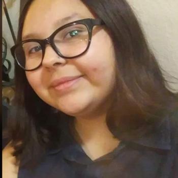 Babysitter Tucson: Daniella