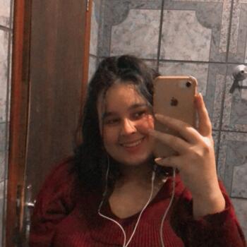 Babysitter in Belo Horizonte: Marina