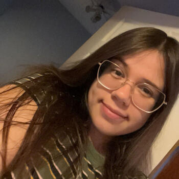 Babysitter in Halifax: Leann