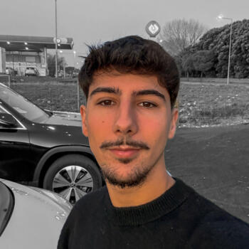 Babysitter in Vila do Conde: Pedro