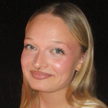 Babysitter in Amay: Léa