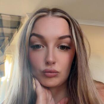Babysitter Brisbane: Jade