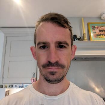 Babysitting job in Ascot: babysitting job Richard