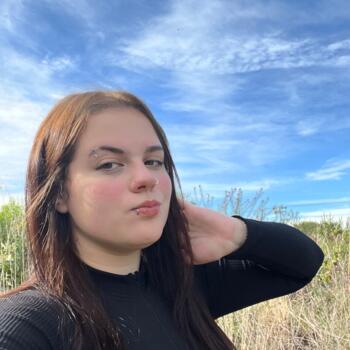 Babysitter in Curitiba: Luiza